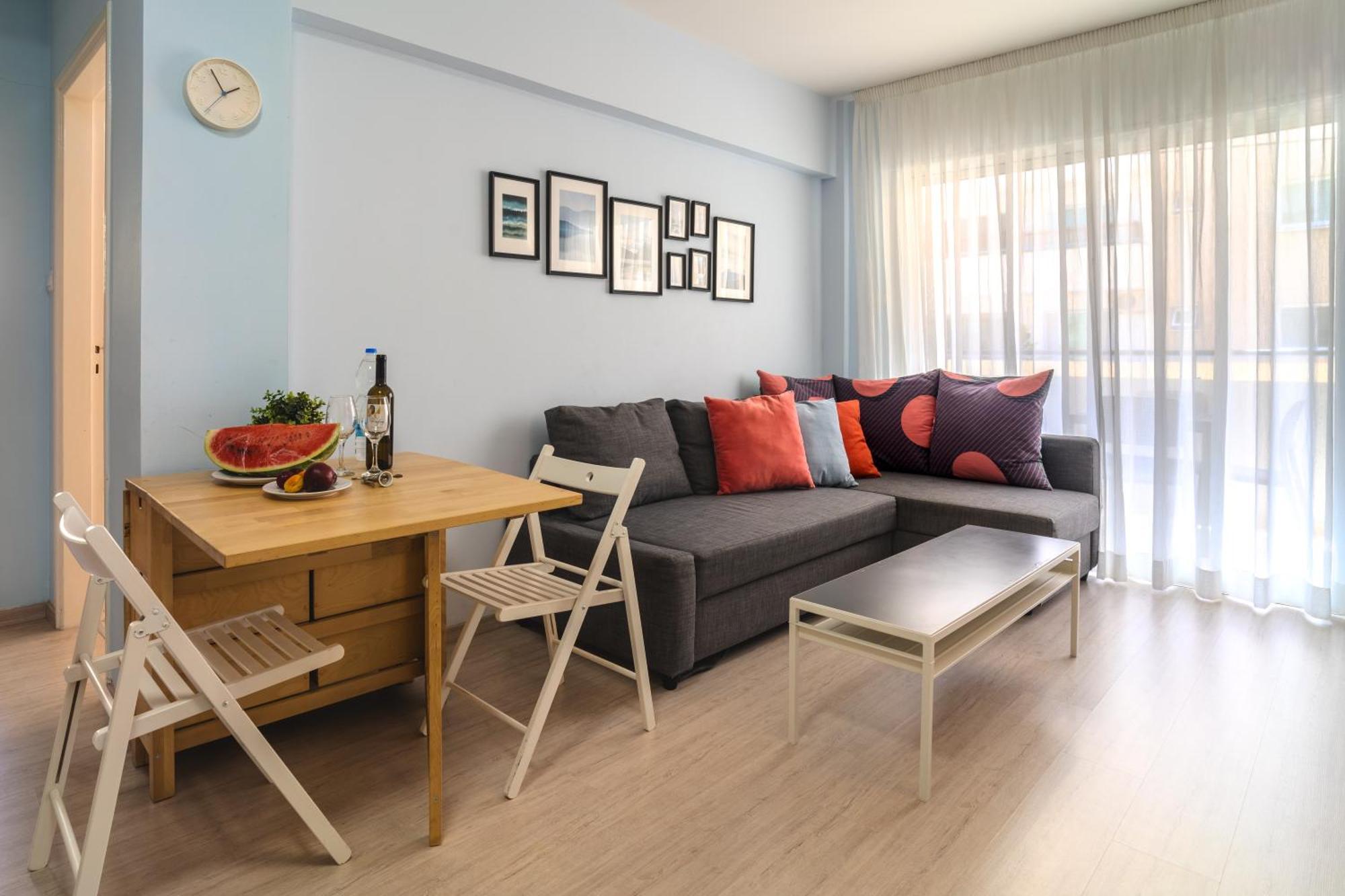 Helios Mackenzie One Bedroom Flat Larnaca Exterior foto